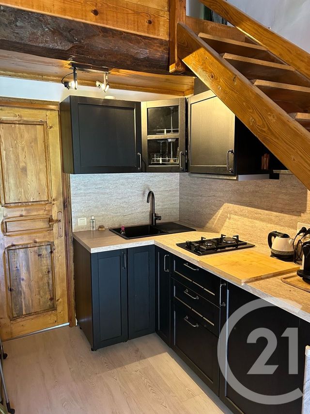 Appartement à vendre - 2 pièces - 23.94 m2 - VERGONS - 04 - PROVENCE-ALPES-COTE-D-AZUR - Century 21 Grand Maison