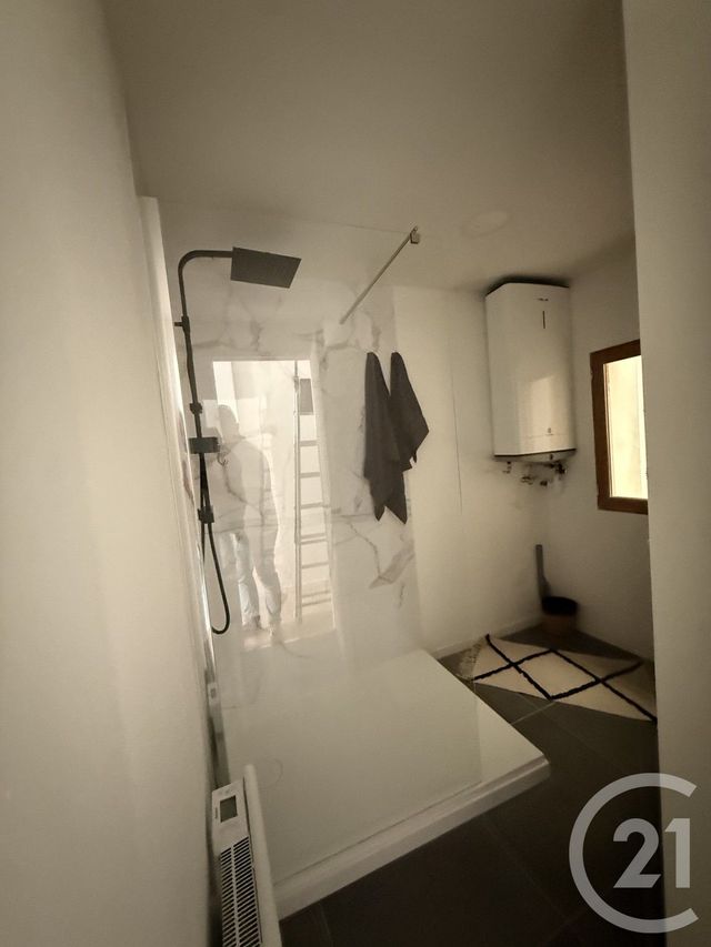 Appartement Studio à vendre - 2 pièces - 33.0 m2 - DIGNE LES BAINS - 04 - PROVENCE-ALPES-COTE-D-AZUR - Century 21 Grand Maison