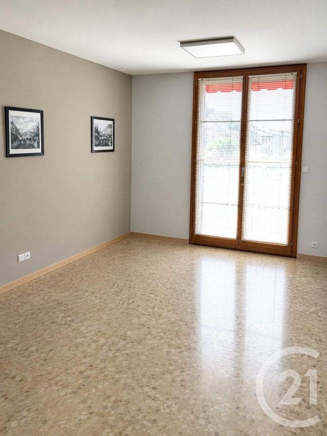 Appartement à vendre - 2 pièces - 53.32 m2 - DIGNE LES BAINS - 04 - PROVENCE-ALPES-COTE-D-AZUR - Century 21 Grand Maison