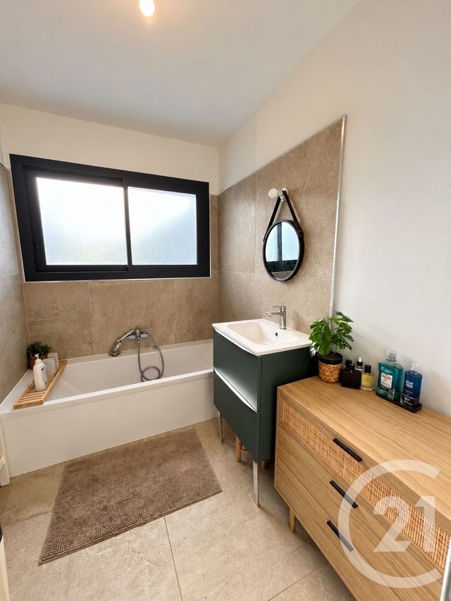 maison à vendre - 5 pièces - 134.6 m2 - LE BRUSQUET - 04 - PROVENCE-ALPES-COTE-D-AZUR - Century 21 Grand Maison