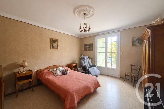 maison à vendre - 5 pièces - 130.0 m2 - LE PUY STE REPARADE - 13 - PROVENCE-ALPES-COTE-D-AZUR - Century 21 Grand Maison